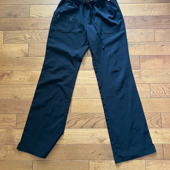 Black Scrub set - Picture 5 of 8